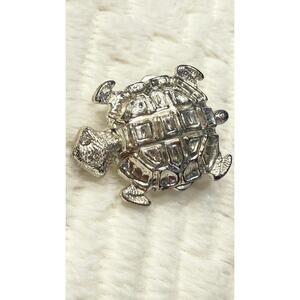 Vintage Silver Tone Turtle Belt Buckle Rhinestone Eyes Novelty Animal 2”